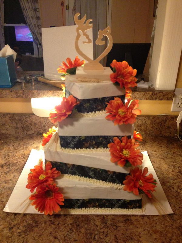 Images of camo wedding cakes