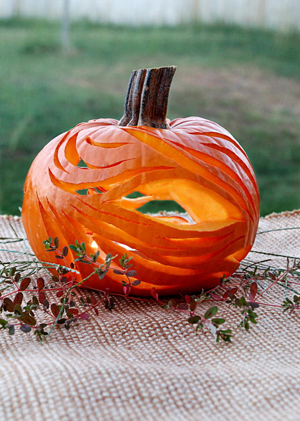 40 Awesome Pumpkin Carving Ideas for Halloween Decorating 2017