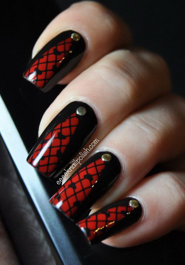 Black and Red Rose Nail Art Design