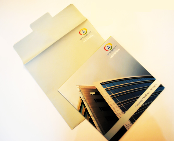 optus realty estate brochure design