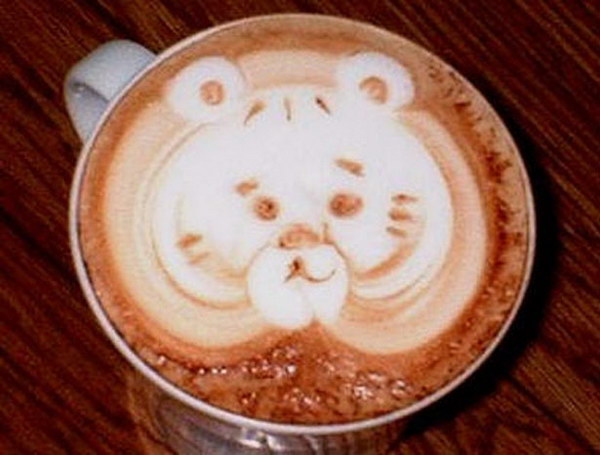 bear coffee art 7