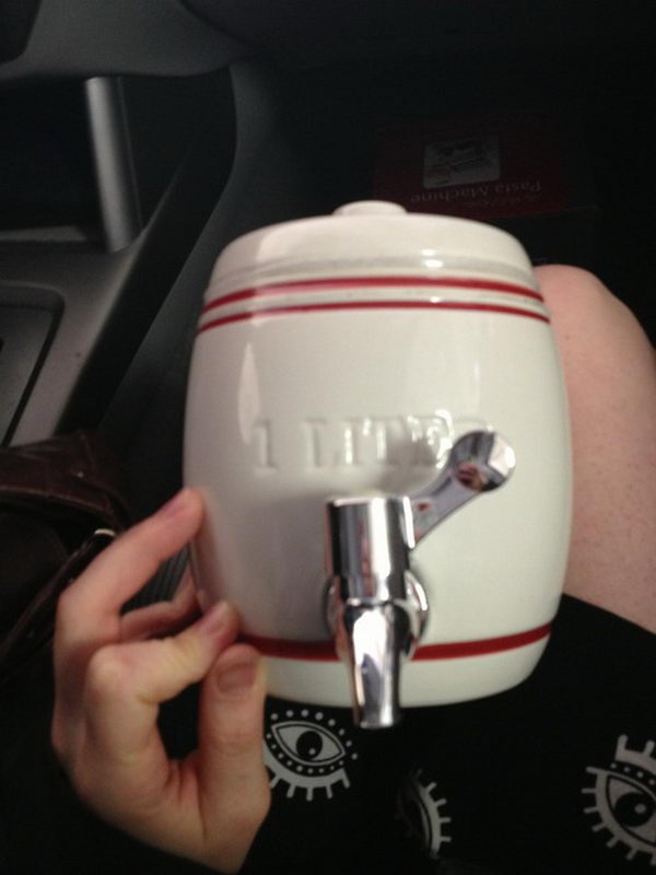 ceramic drink dispenser 32