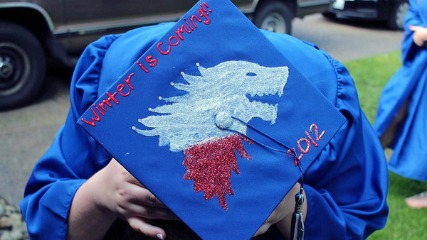 game of thrones graduation cap idea 44