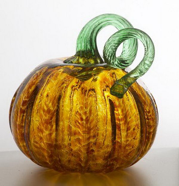 Pumpkin Kitras Art Glass. This authentic hand blown pumpkin is a decorative reminder of autumn and gatherings between family and friends.