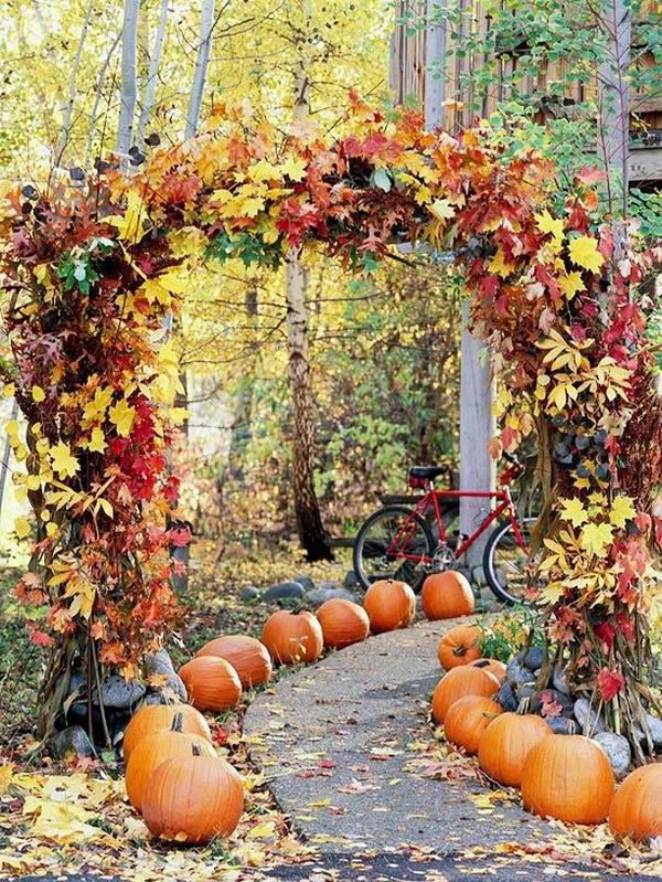 Cool Halloween Wedding Ideas. Celebrate your love and saying 'I do' on the Halloween's Eve. Make your wedding hauntingly fun and elegant on the most bewitching of holidays.