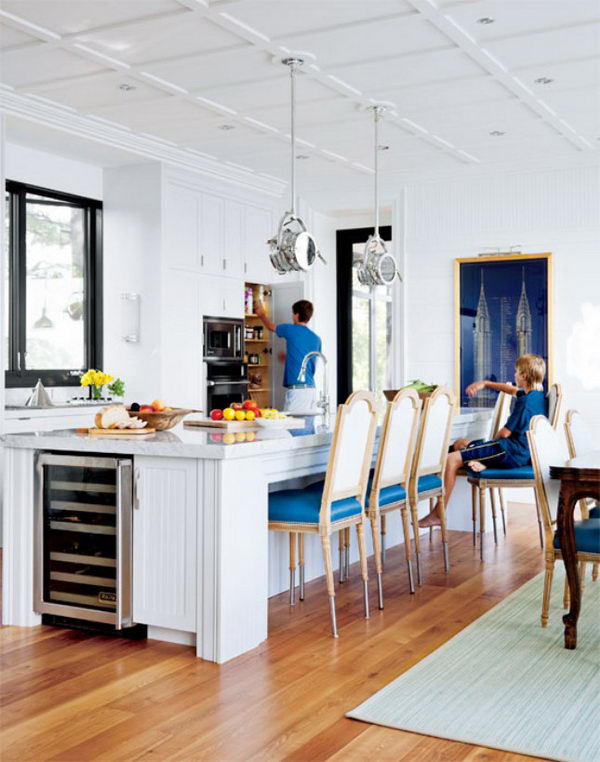 A very peaceful and calm sort of home decorating style. It brings the sea and some realistic home decoration ideas together for a magical effect.