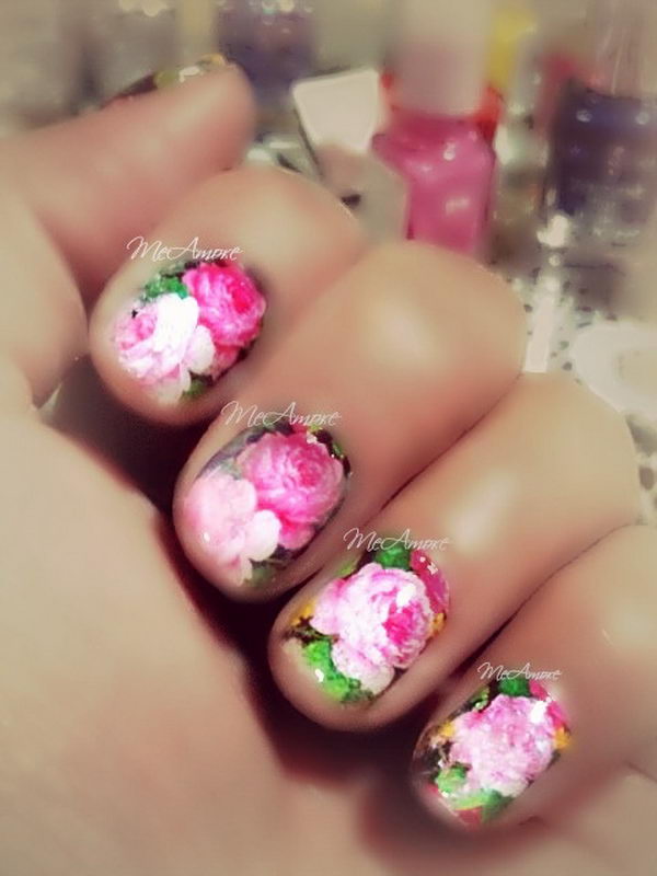 Pretty Flower Nail Art. These flower designs are so cute and make a regular manicure look like a piece of artwork.