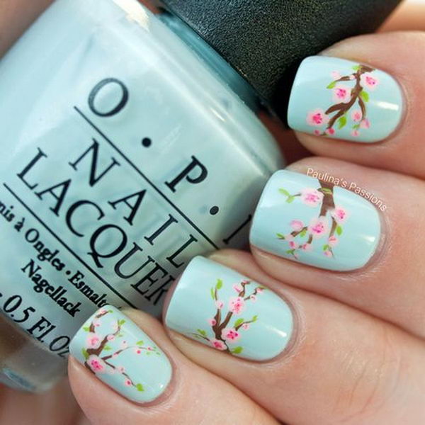 Pretty Flower Nail Art. These flower designs are so cute and make a regular manicure look like a piece of artwork. 