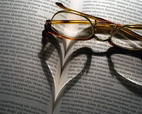 Heart shaped shadow using glasses. Shadow art is a unique form of sculptural art that creates patterns on a wall or canvas using shadows or silhouettes. It is a cool art activity at home to entertain your family and friends.