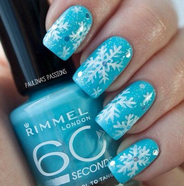 Celebrate The Holiday Season with Christmas Nail Art