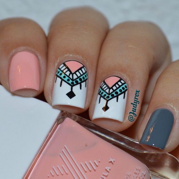 Cool Tribal Nail Art Ideas and Designs. Work to mark rites of passage, helped identify family members or work as a charm to ward off evil spirits. Wonderful for festive or special occasions.