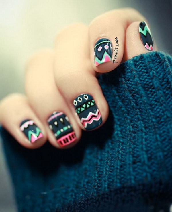 Cool Tribal Nail Art Ideas and Designs. Work to mark rites of passage, helped identify family members or work as a charm to ward off evil spirits. Wonderful for festive or special occasions.