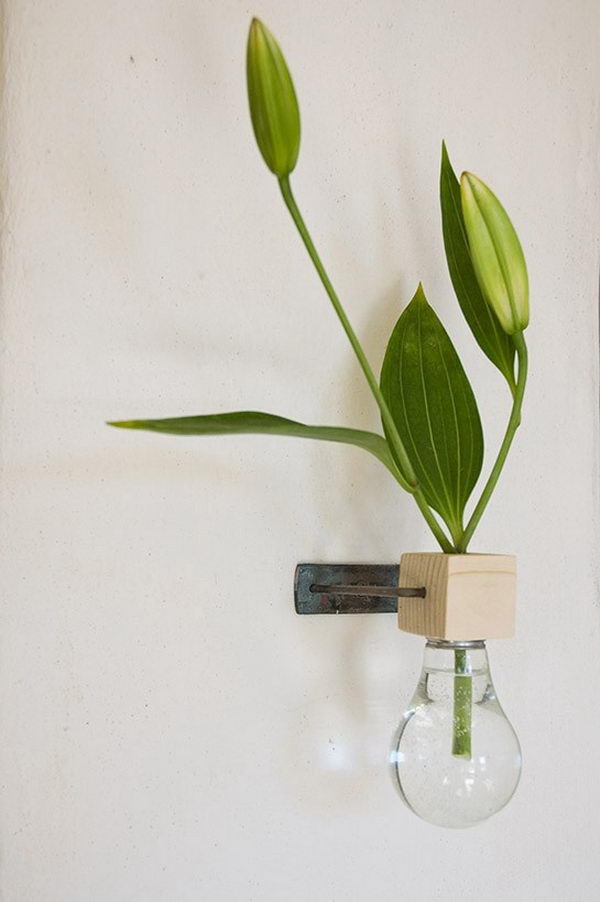 Creative Light Bulb DIY Idea. Instead of just throwing them away, repurpose them as some creative things. 