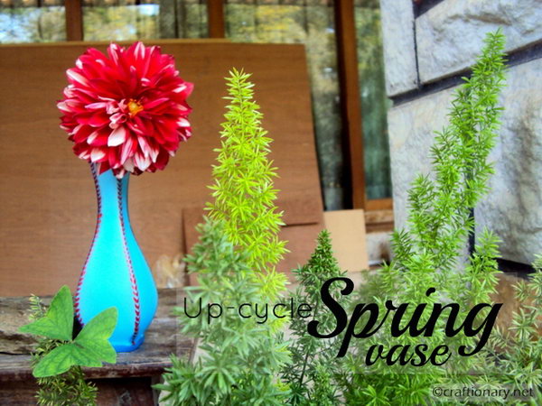 Painted Flower Vase Craft. Transform your flower vase from an ordinary one into this cute artistic vase to display your flowers for a beautiful decor. Use fabric paint to make arrows on sides of the vase. It's so great to enhance you vase to create a fantastic visual effect. You can also replace arrow shapes with polka dots, stars, and diamonds alike.