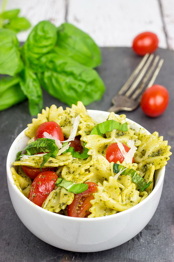 Pesto Pasta with Grilled Chicken 