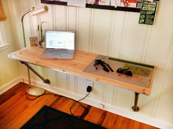 15+ DIY Computer Desks Tutorials For Your Home Office 2017