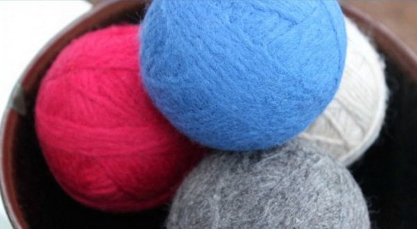 Homemade Wool Dryer Balls. See the steps