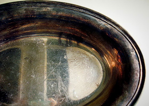DIY Silver Polish with Salt and Aluminum Foil. See how to make it