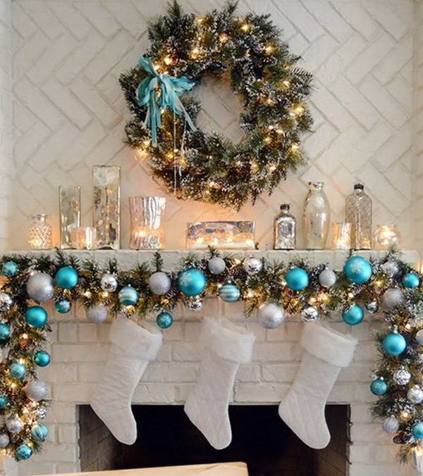 DIY Beachy Christmas Mantel