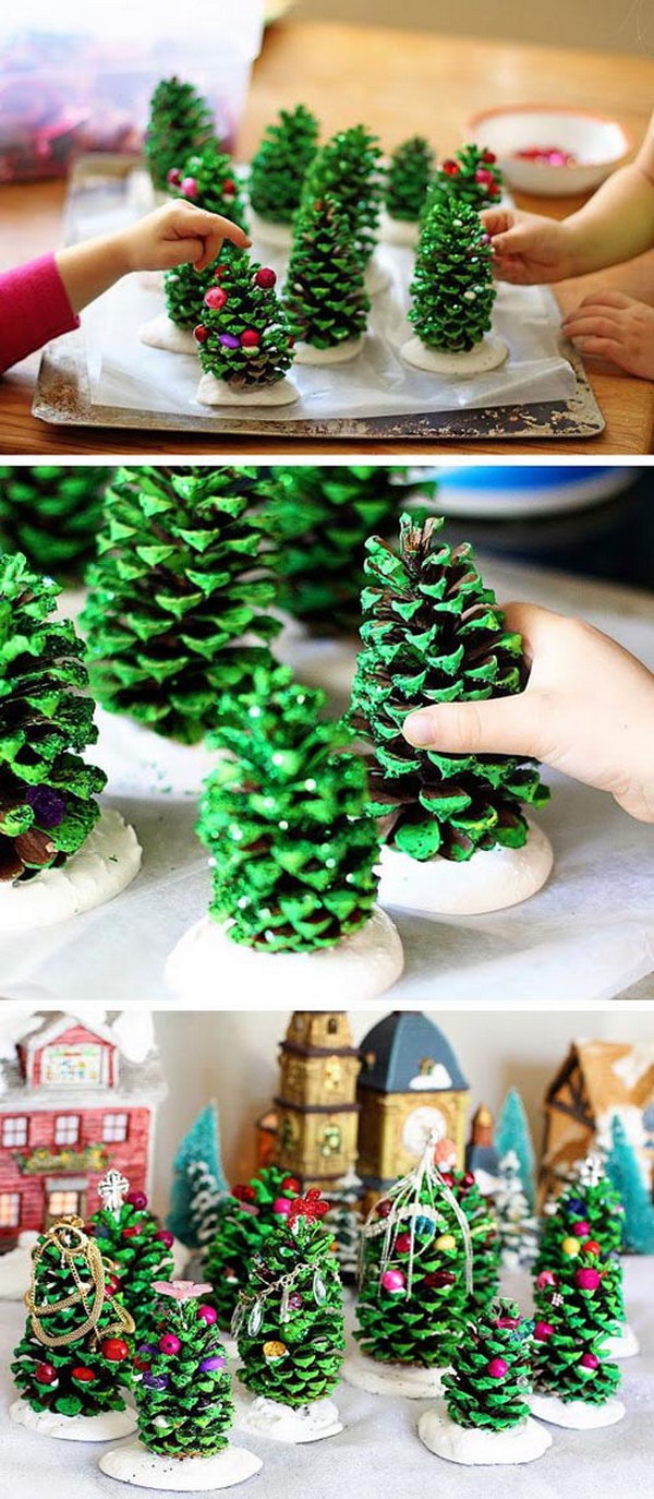 DIY Pine Cone Christmas Trees.