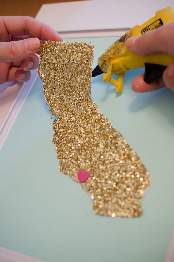 DIY Glitter Home State Wall Art