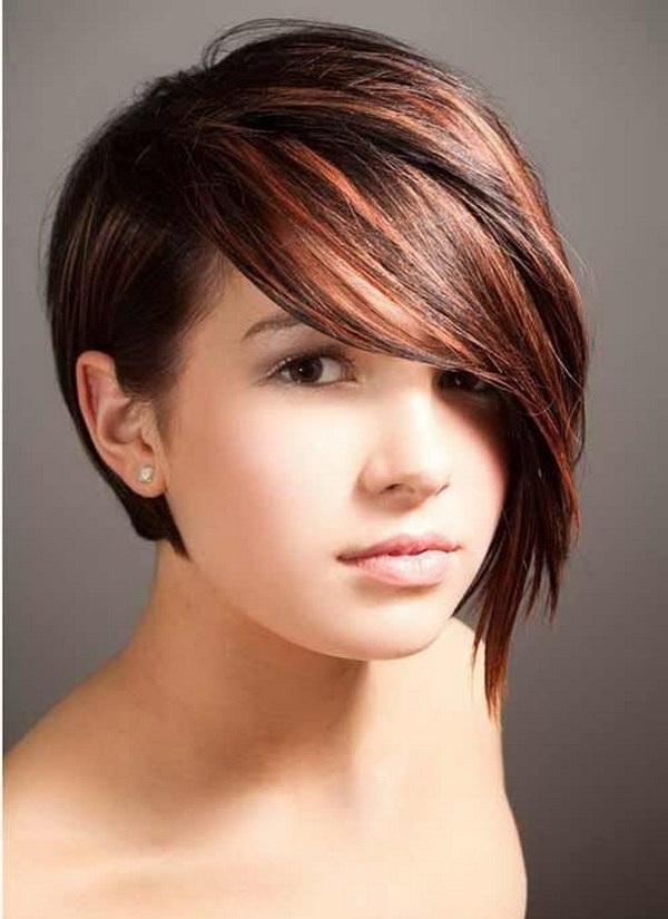 Short Hairstyles For Ladies With Round Faces