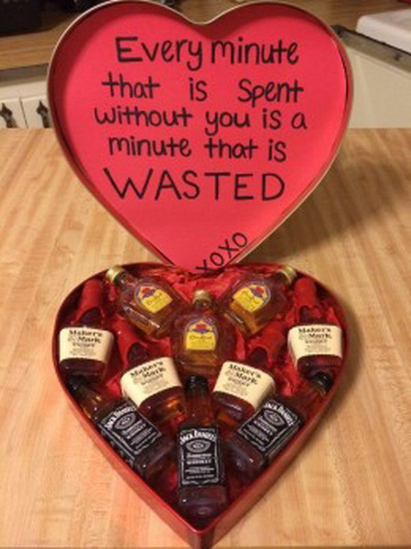 25 Romantic Diy Valentine S Gifts For Him 2017