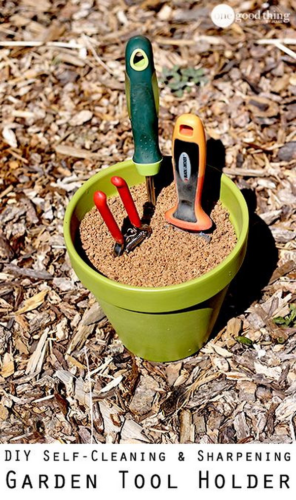 35+ Creative Garden Hacks & Tips That Every Gardener Should Know 2022