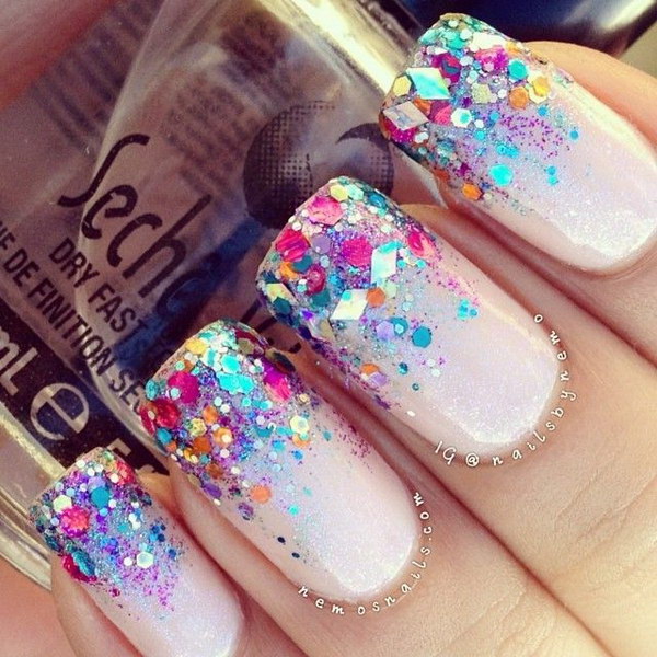 70 Stunning Glitter Nail Designs 2020