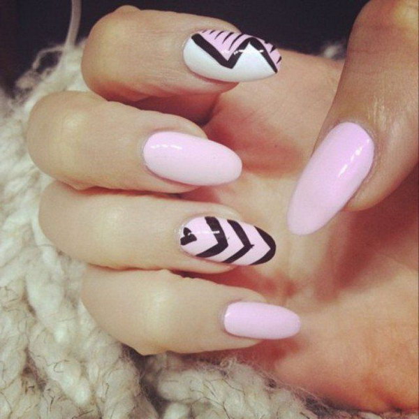 Pink and Black Nail Design.