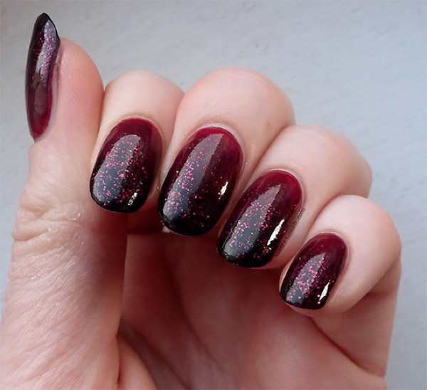 Ombre & Glitter Nail Art Design.