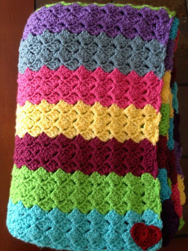 Rainbow Blanket with Free Pattern.