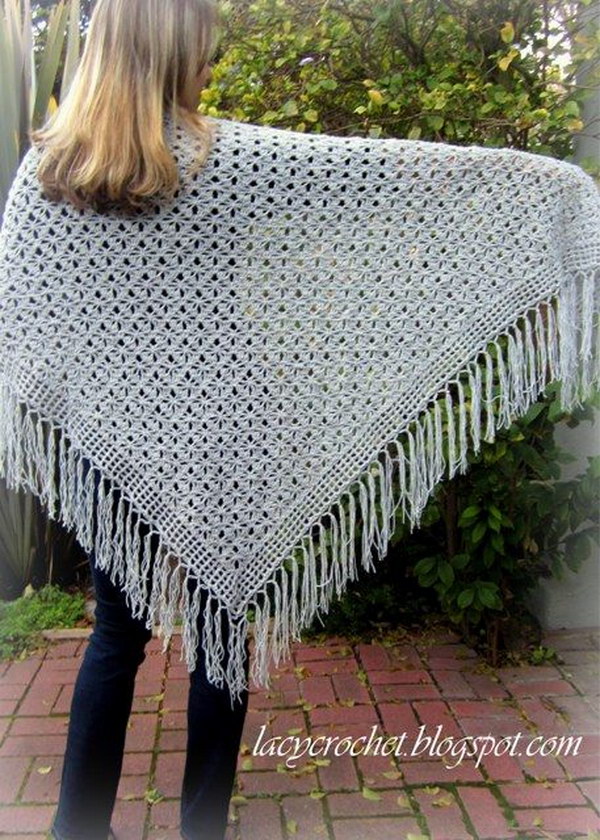 Spider Stitch Shawl. 