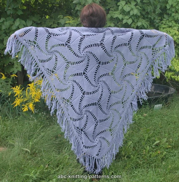 Hexagonal Motif Shawl. 