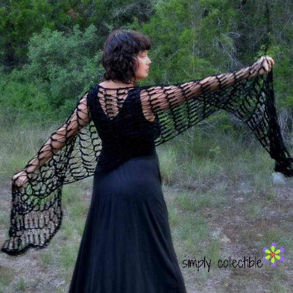 Flirty Crochet Shawl. 