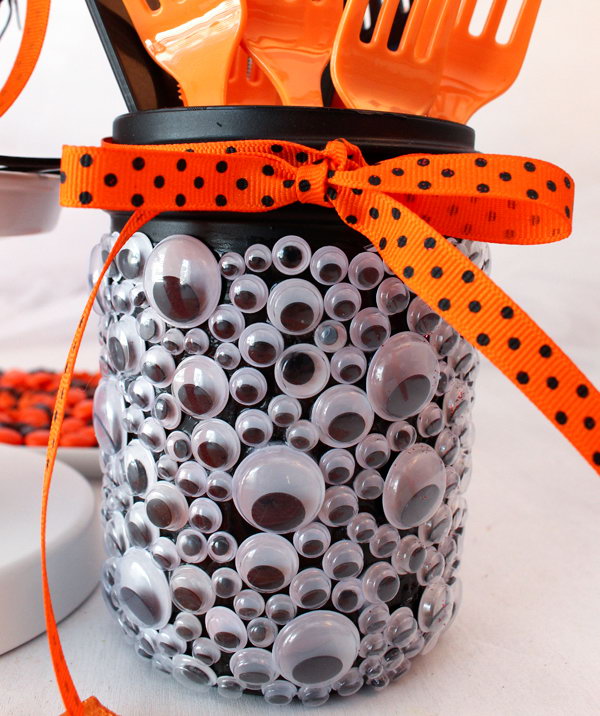 Spooky Eyes Mason Jar Halloween Party Decoration.
