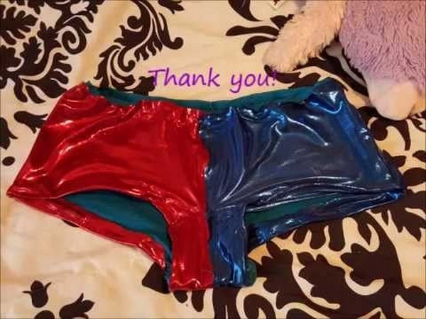 Suicide Squad Harley Quinn Shorts NO SEW DIY Tutorial.