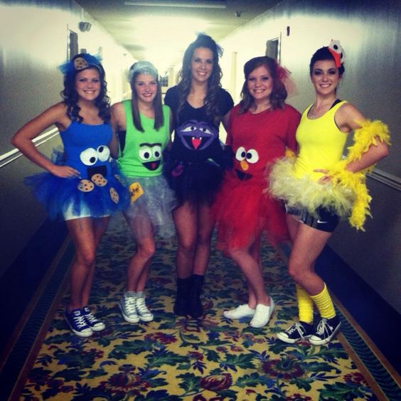 60+ Awesome Girlfriend Group Costume Ideas 2022