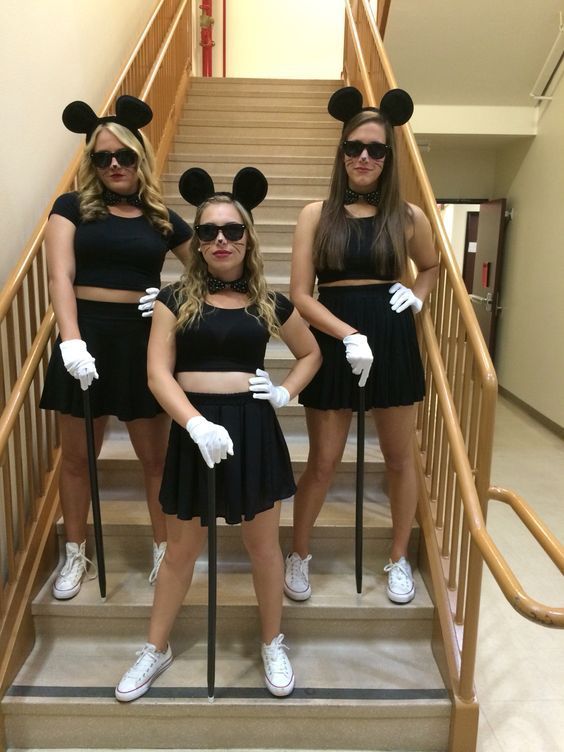 60+ Awesome Girlfriend Group Costume Ideas 2017