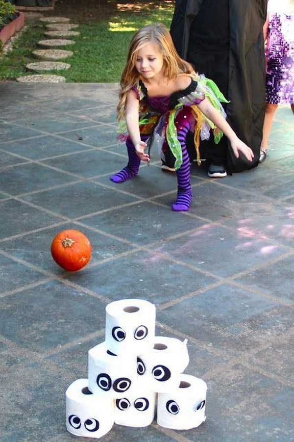 20+ Fun and Easy Halloween Game Ideas For Kids 2022