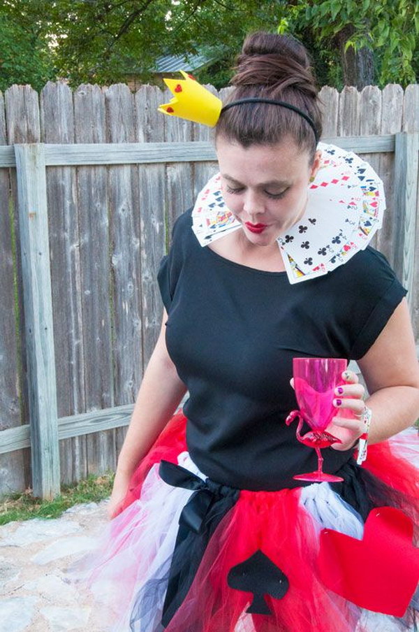 20+ Alice in Wonderland Costumes and DIY Ideas 2022