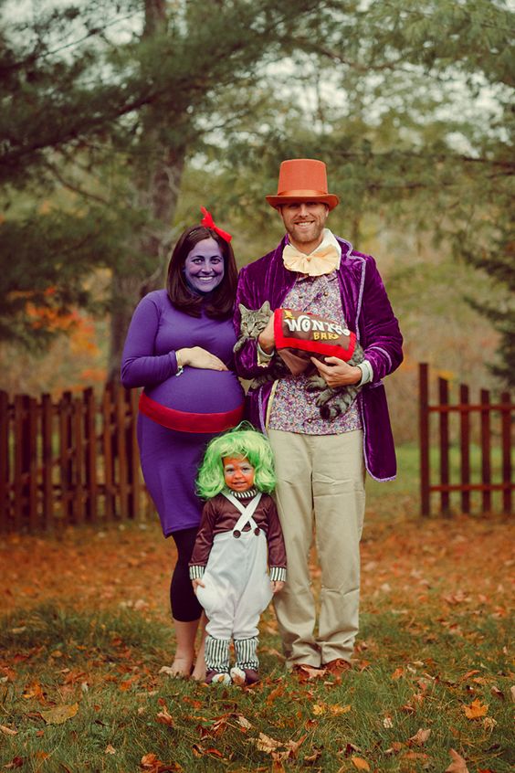 25 Family Halloween Costumes 2017