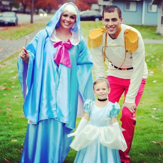 25+ Family Halloween Costumes 2017