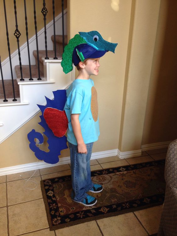 20+ Under The Sea Costumes for Halloween 2022