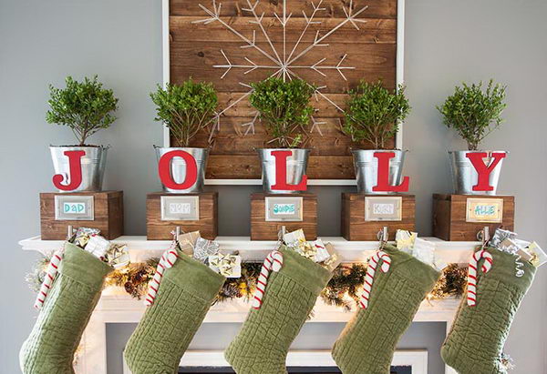 DIY Box Stocking Holders. 