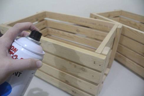 DIY Hanging Shelves Made of Recycled Wooden Crates.