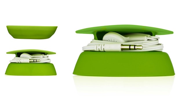 This Earbud Case Prevents Dirt, Kinks, And Knots .