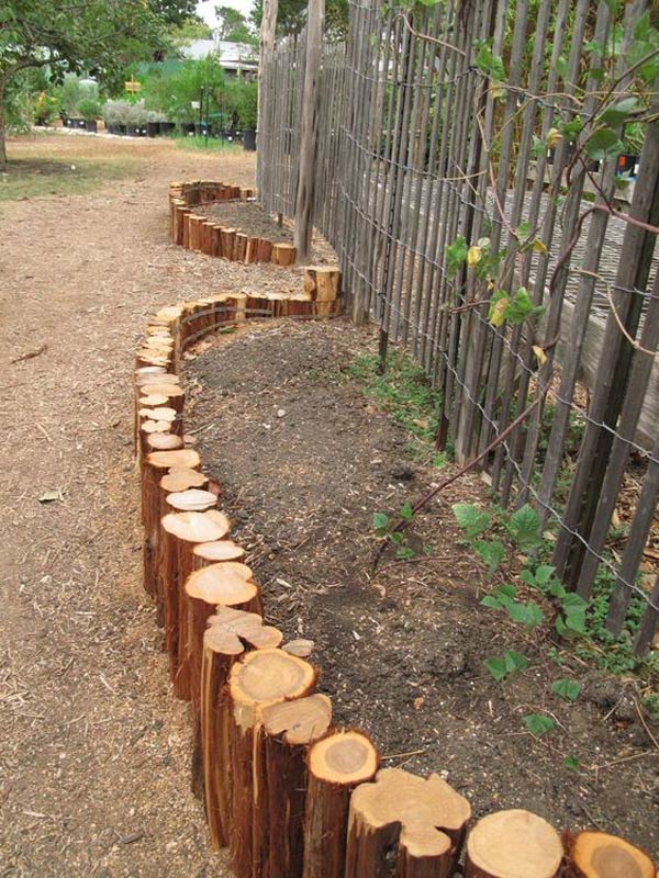 15+ DIY Tree Log Ideas for Your Garden 2017