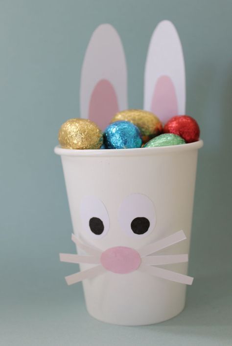 30 Awesome DIY Easter Decorations 2022