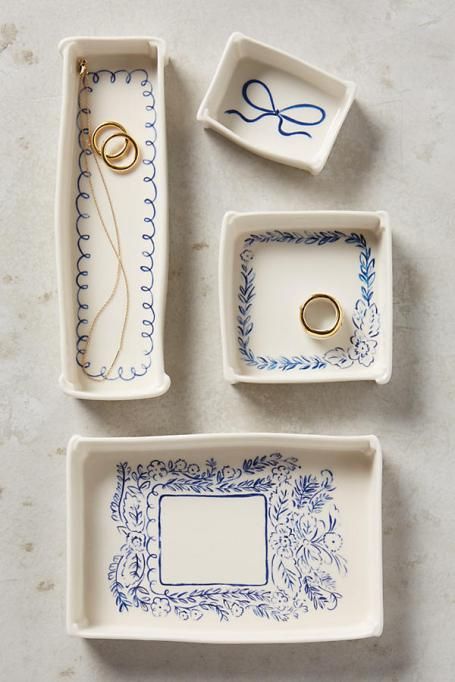 Trinket Dishes Perfect for Organizing Office Supplies, Jewelry and Makeup.